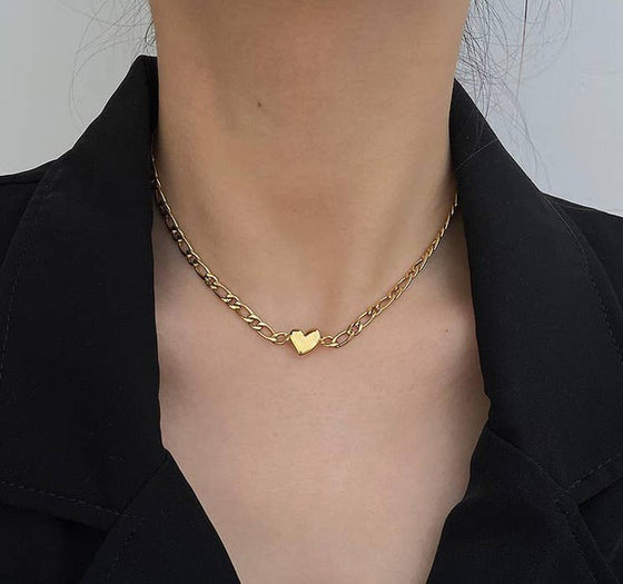 18K Gold Heart Choker Chain Necklace