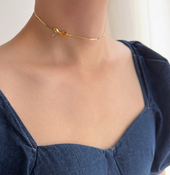 Bowknot Choker Necklace