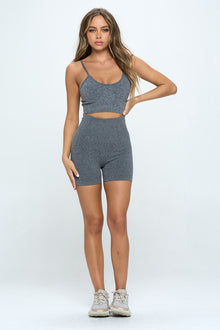  SEAMLESS SLEVELESS CROP TOP AND BIKER SHORTS SET